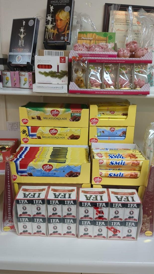 Freia Melkesjokolade, Kvikk Lunsj, Smil and Firkl&oslash;ver Norwegian chocolate at Hansel Deli